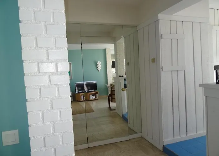 Port T2 Avec Clim Et Wifi, Vue - Fr-1-335-172 Lejlighed Hyères